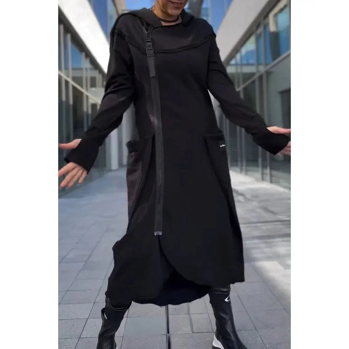 Adelia™ – Pitkähihainen Mekko